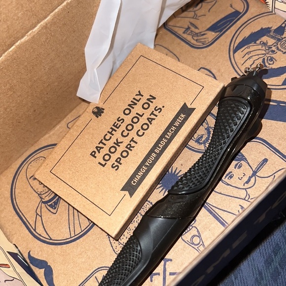 Dollar shave club series bundle - Picture 1 of 8
